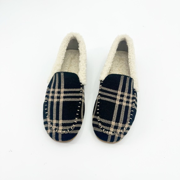 ROTHY’S The Slippers Wool Sherpa Black and Camel Plaid Size 8 NWOB - Picture 4 of 11
